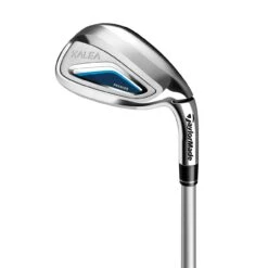 TaylorMade Kalea Premier 2022 Eisensatz 15 TaylorMade Kalea Premier 2022 Eisensatz -Golfausrüstung TM22WDG TA241 Kalea Premier 3Q v1 1280x1280